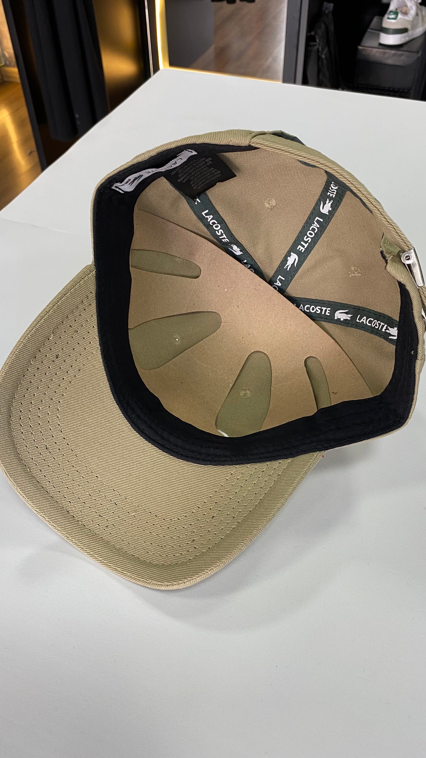 Boné Lacoste Big Croc