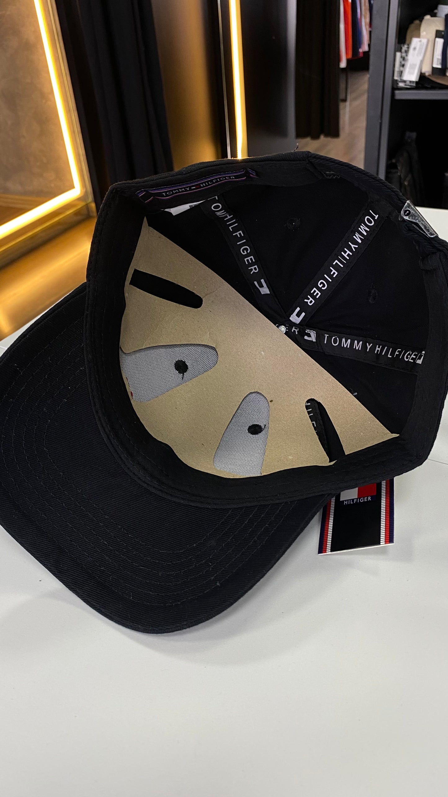 Boné Tommy Hilfiger