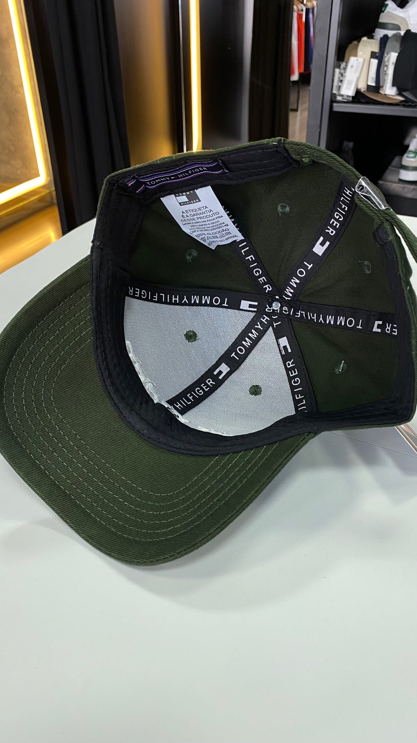 Boné Tommy Hilfiger