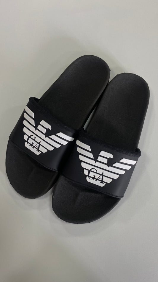Slide Armani