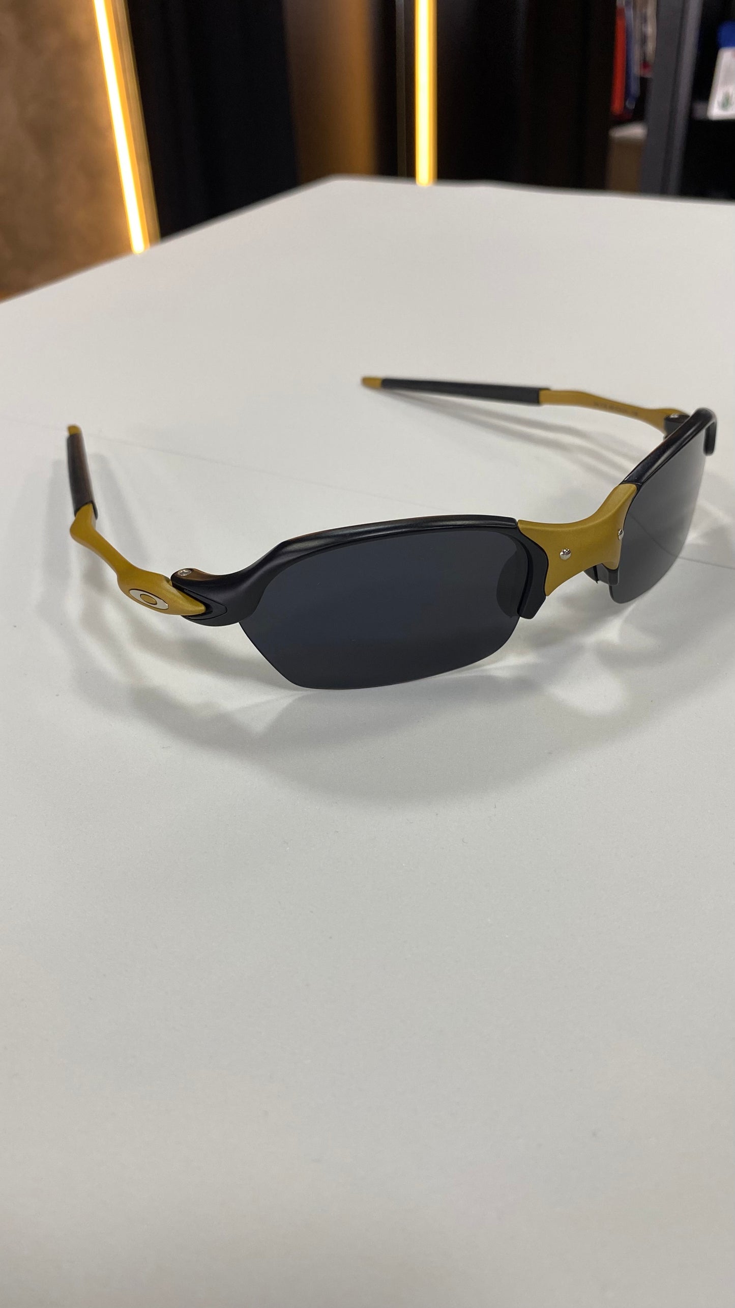 Oakley romeo 2