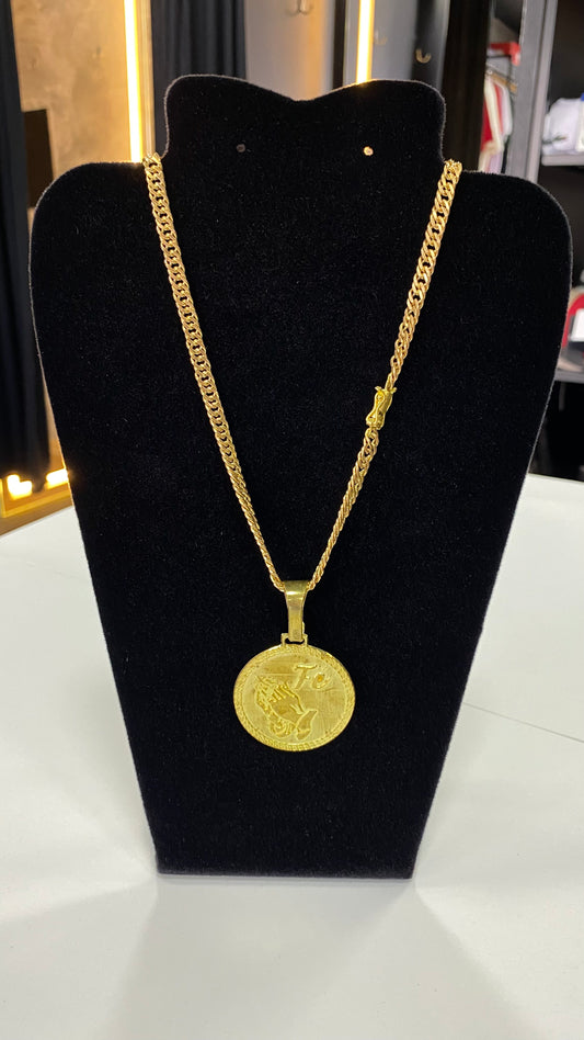 Corrente em moeda antiga