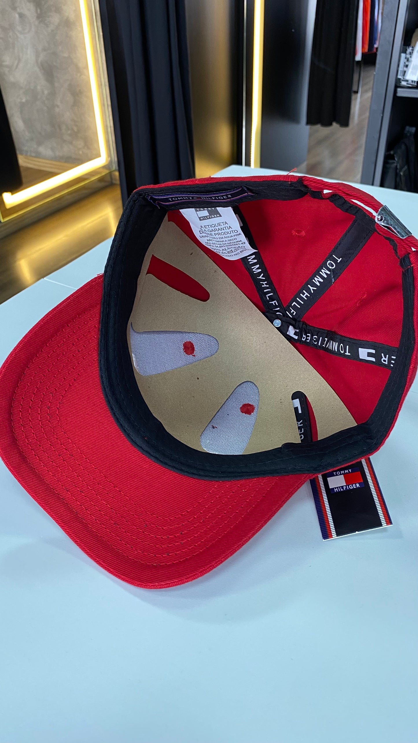 Boné Tommy Hilfiger