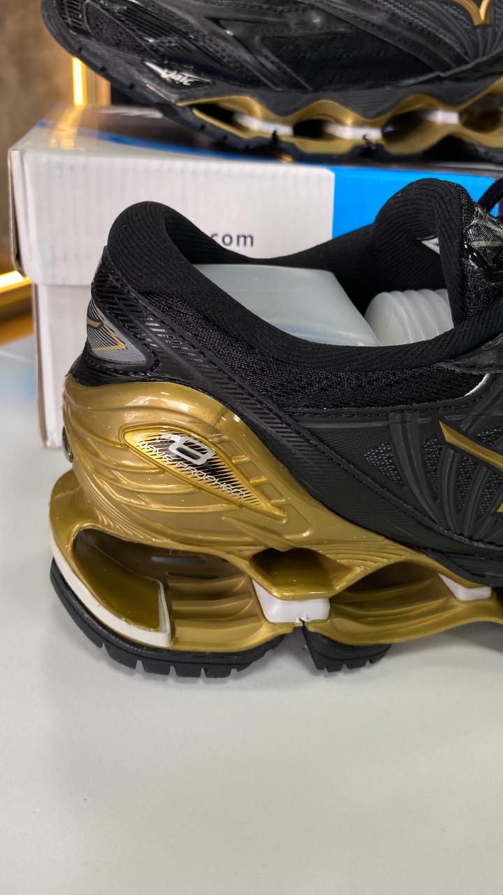 Mizuno Prophecy 8
